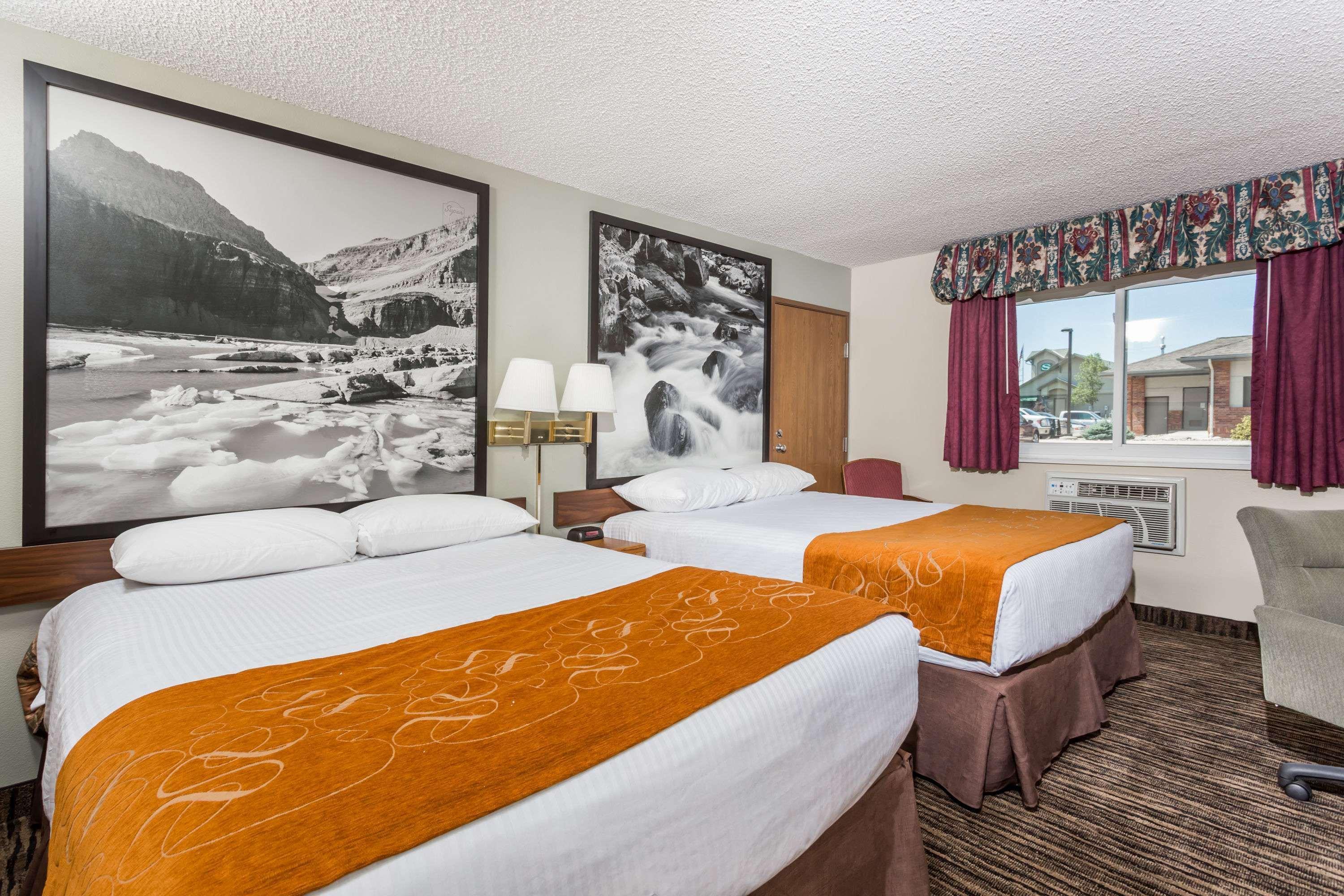 Super 8 By Wyndham Lewistown Hotel Exterior foto